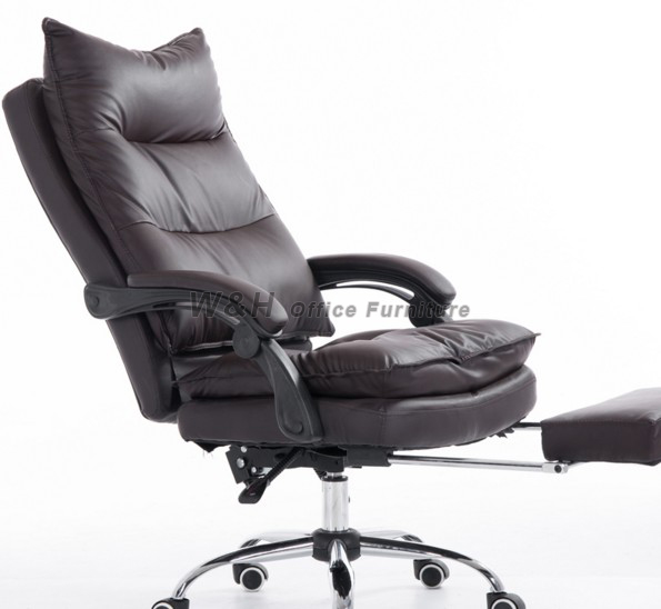 Luxurious manager office swivel chair