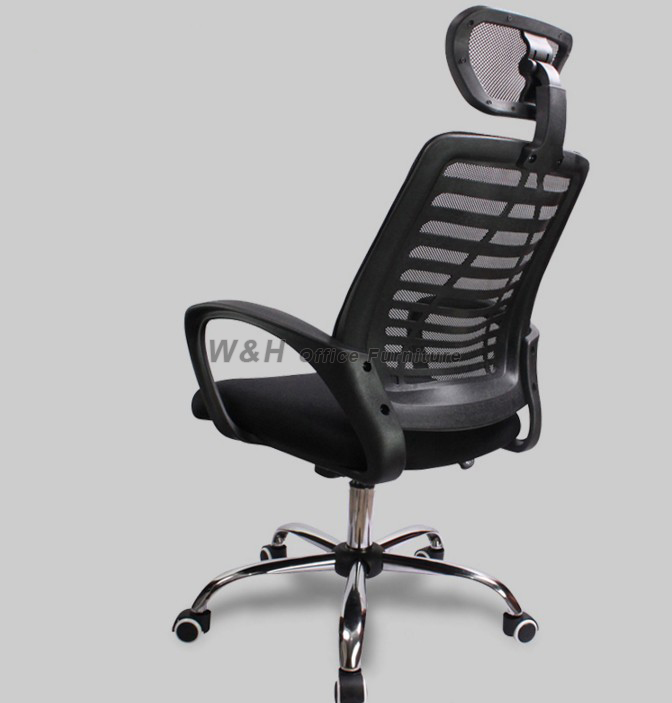 L-type black classic office chair