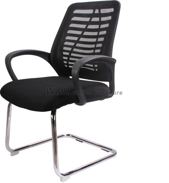 L-type black classic office chair